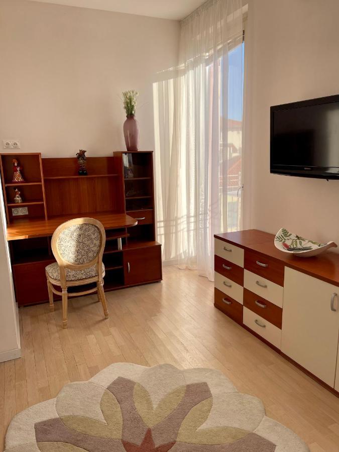Loft *